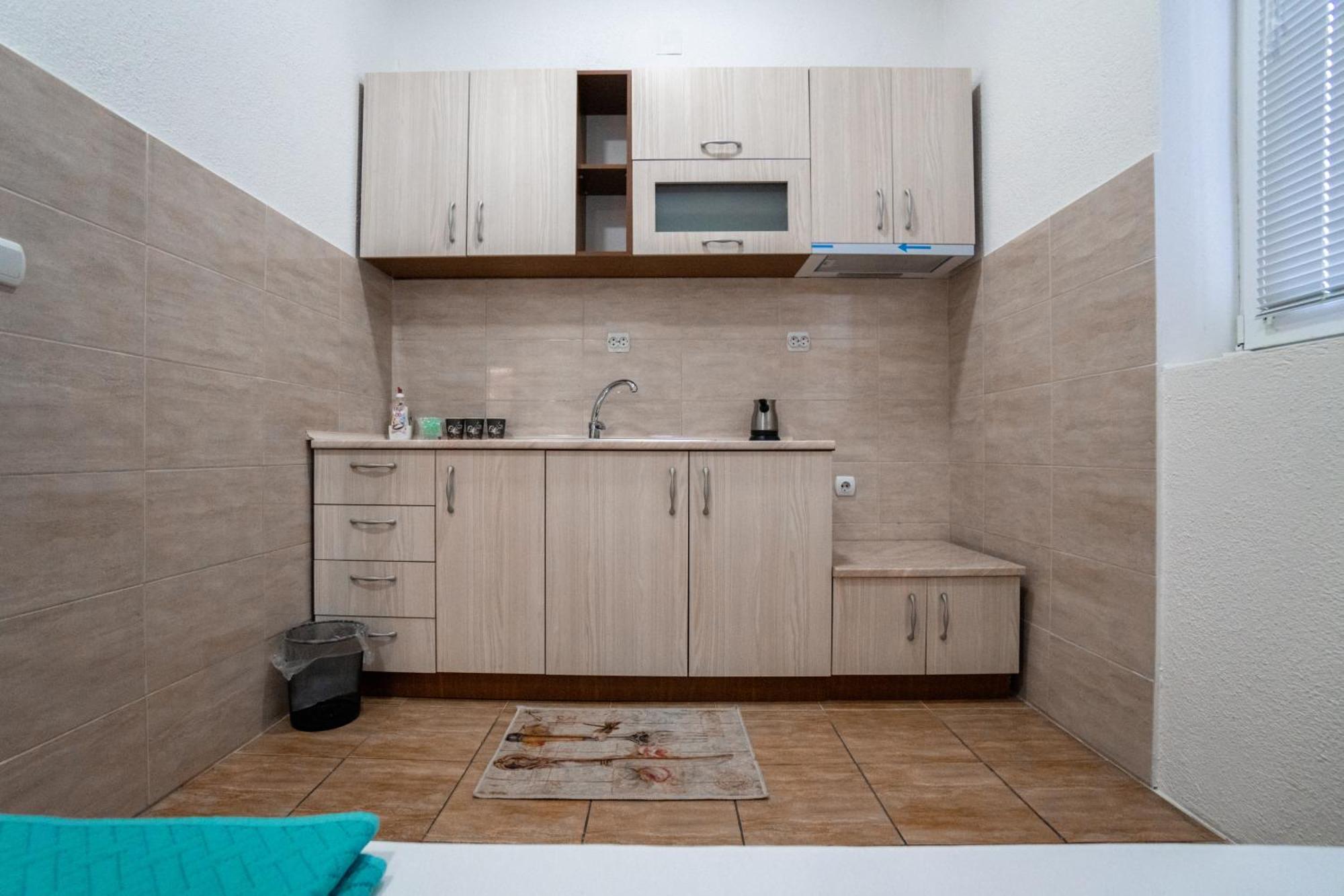 Mrzenci Apartments Гевгелия Экстерьер фото